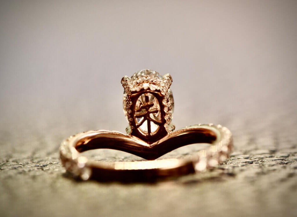 Crafting the perfect engagement ring for millennial couples img 6